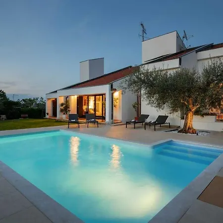 Bella Ana Porec
